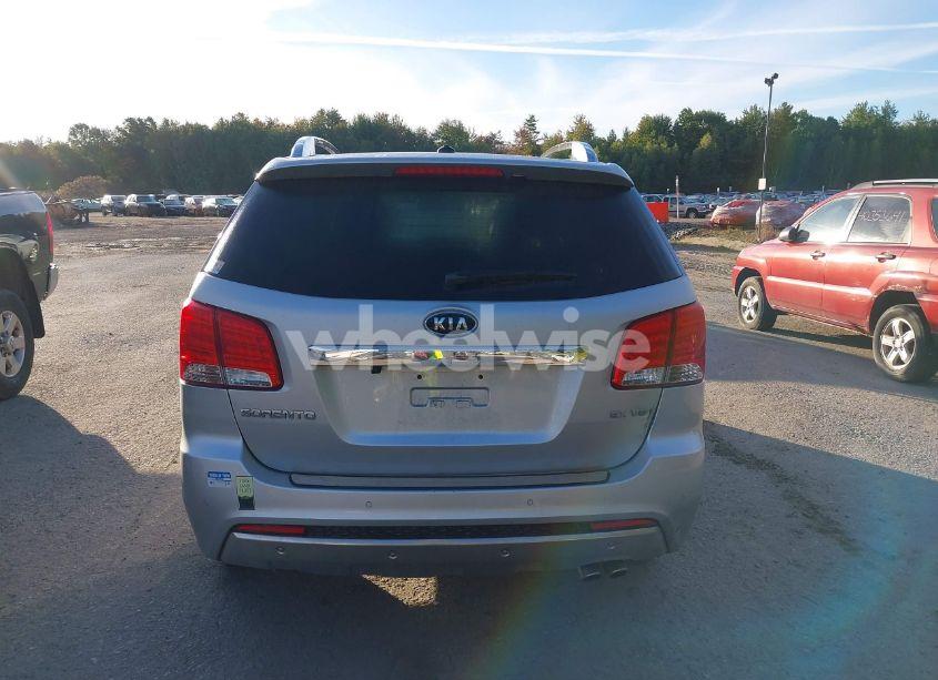 Photo 16 of 2013 Kia Sorento SX V6 (VIN 5XYKWDA28DG389033)