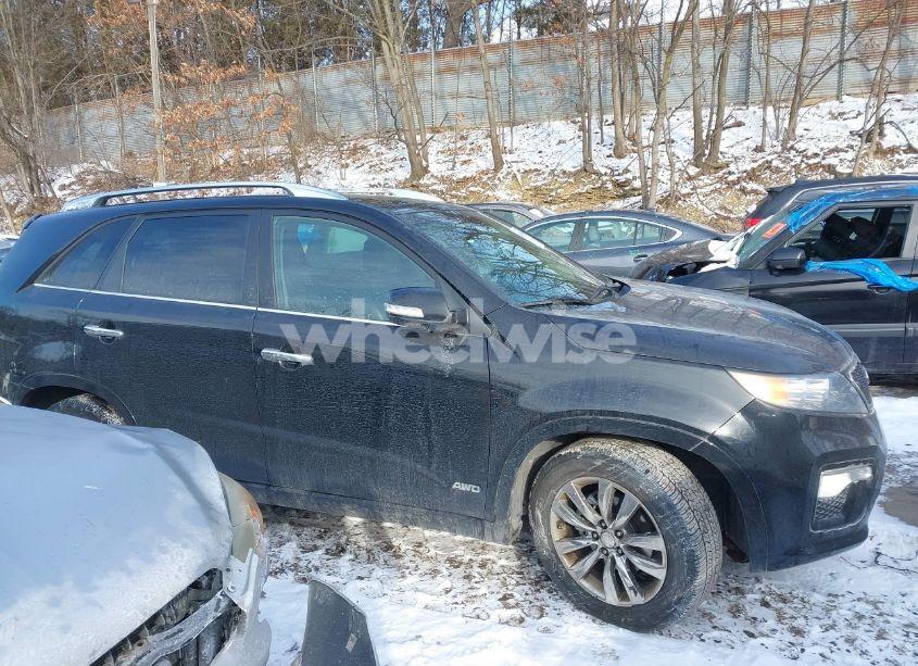 Photo 14 of 2013 Kia Sorento SX V6 (VIN 5XYKWDA29DG335501)