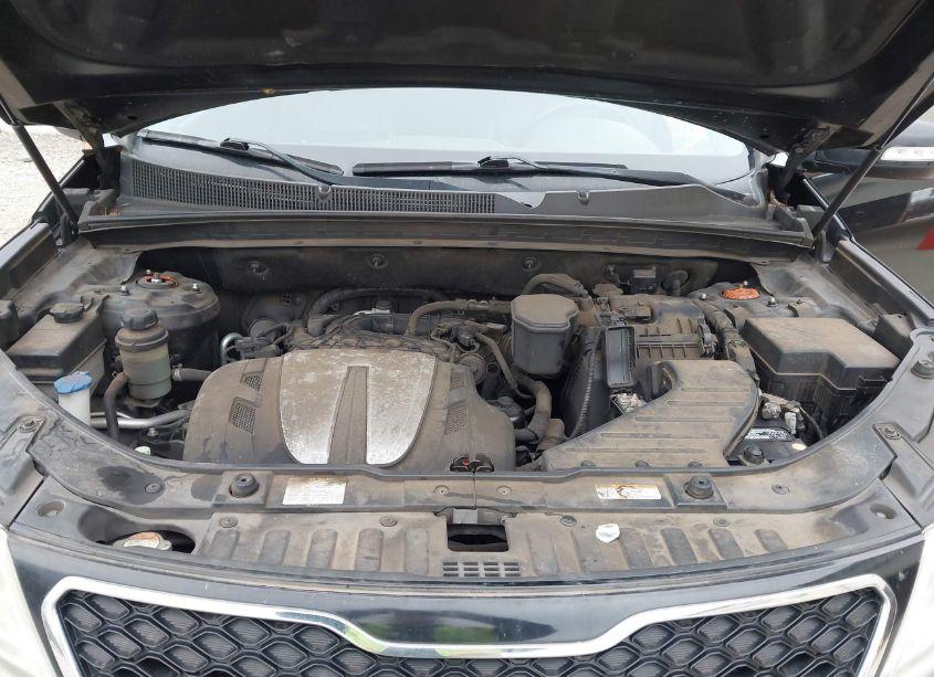 Photo 10 of 2011 Kia Sorento SX V6 (VIN 5XYKWDA2XBG094819)