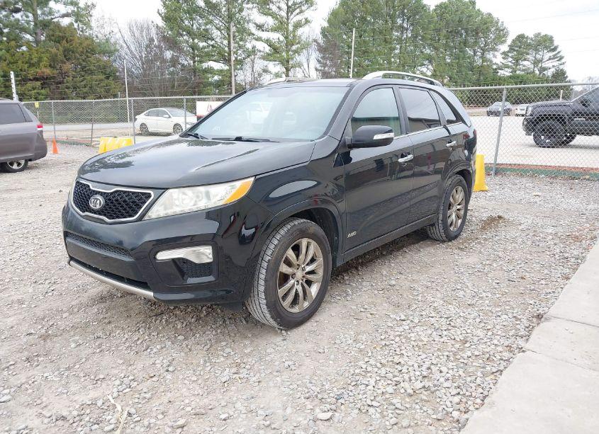 Photo 2 of 2011 Kia Sorento SX V6 (VIN 5XYKWDA2XBG094819)