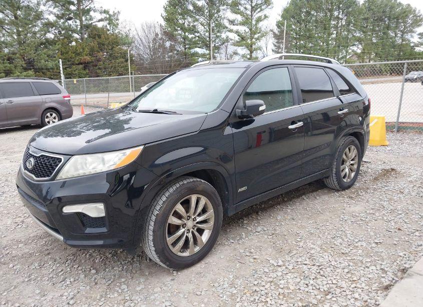 Photo 6 of 2011 Kia Sorento SX V6 (VIN 5XYKWDA2XBG094819)