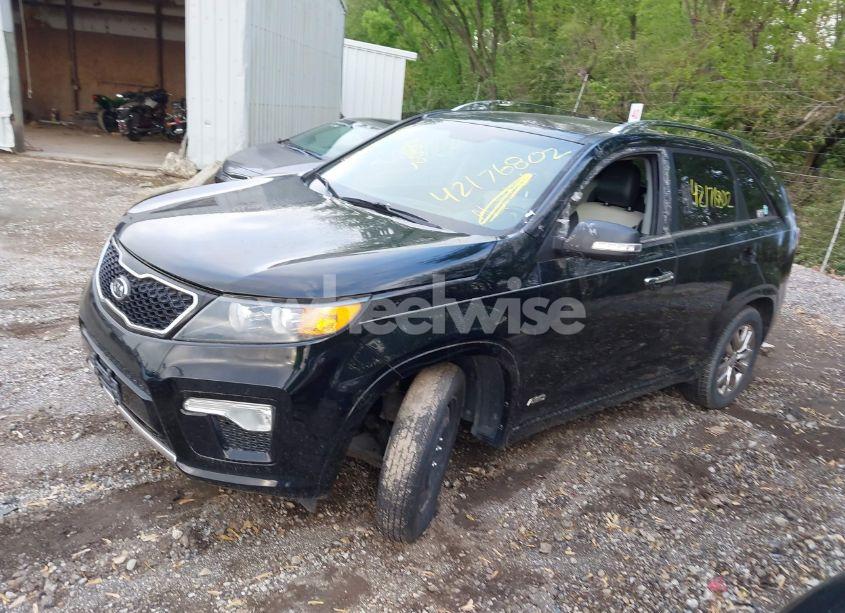 Photo 2 of 2012 Kia Sorento SX V6 (VIN 5XYKWDA2XCG249726)