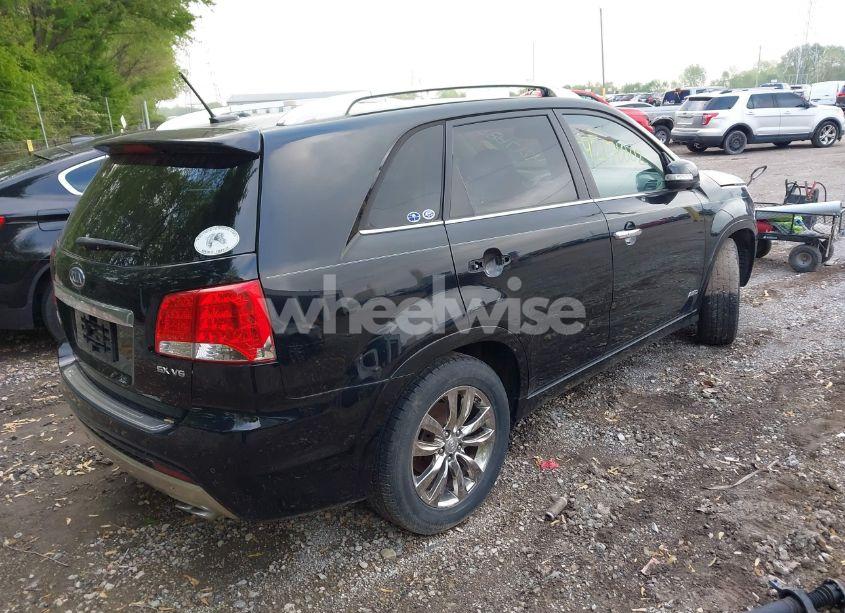 Photo 4 of 2012 Kia Sorento SX V6 (VIN 5XYKWDA2XCG249726)