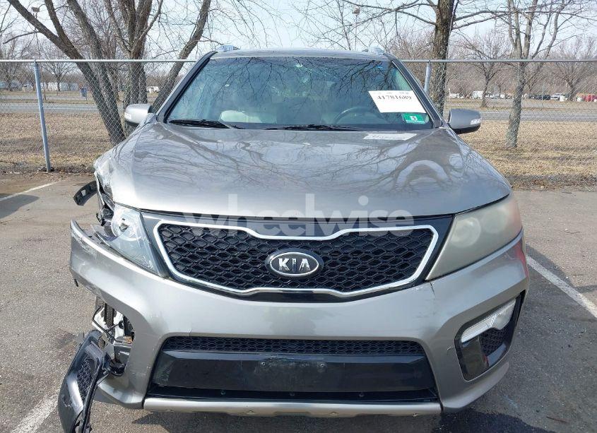 Photo 11 of 2013 Kia Sorento SX V6 (VIN 5XYKWDA2XDG323728)