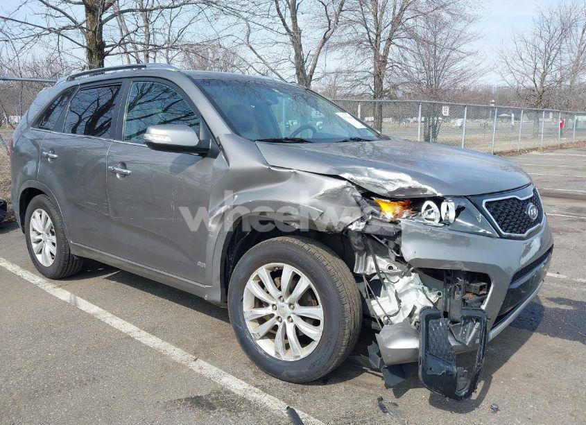 Photo 6 of 2013 Kia Sorento SX V6 (VIN 5XYKWDA2XDG323728)