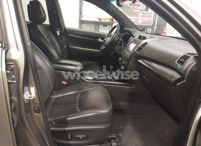 Photo 5 of 2014 Kia Sorento LIMITED V6 (VIN 5XYKWDA70EG452266)