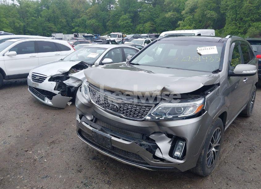 Photo 6 of 2014 Kia Sorento SX V6 (VIN 5XYKWDA70EG478463)