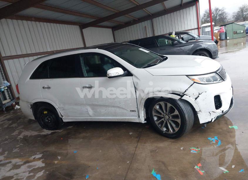 Photo 14 of 2014 Kia Sorento SX V6 (VIN 5XYKWDA70EG547281)