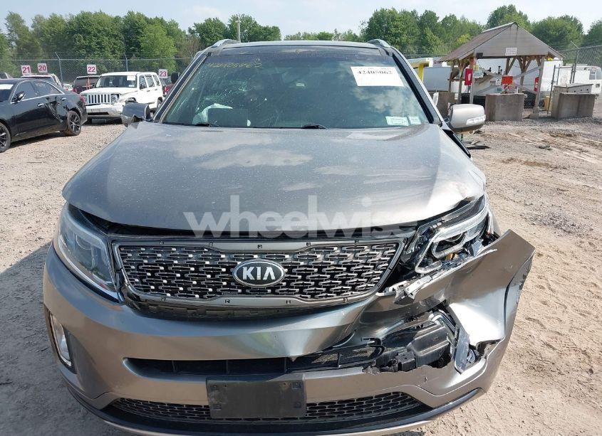 Photo 12 of 2015 Kia Sorento LIMITED V6 (VIN 5XYKWDA71FG582008)