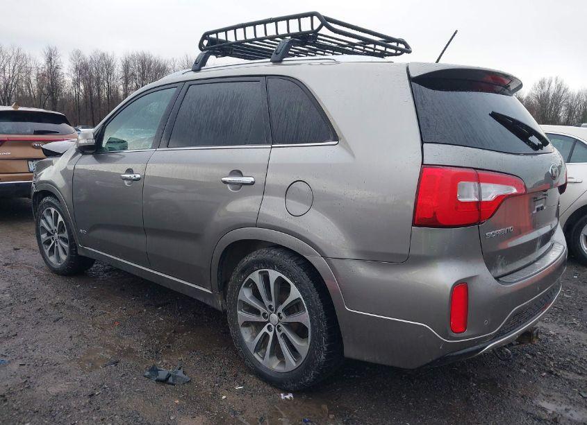 Photo 3 of 2015 Kia Sorento SX V6 (VIN 5XYKWDA72FG627439)