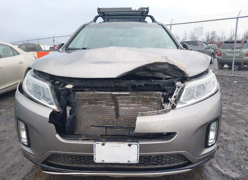 Photo 6 of 2015 Kia Sorento SX V6 (VIN 5XYKWDA72FG627439)