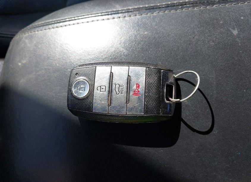 Photo 11 of 2014 Kia Sorento LIMITED V6 (VIN 5XYKWDA74EG495816)