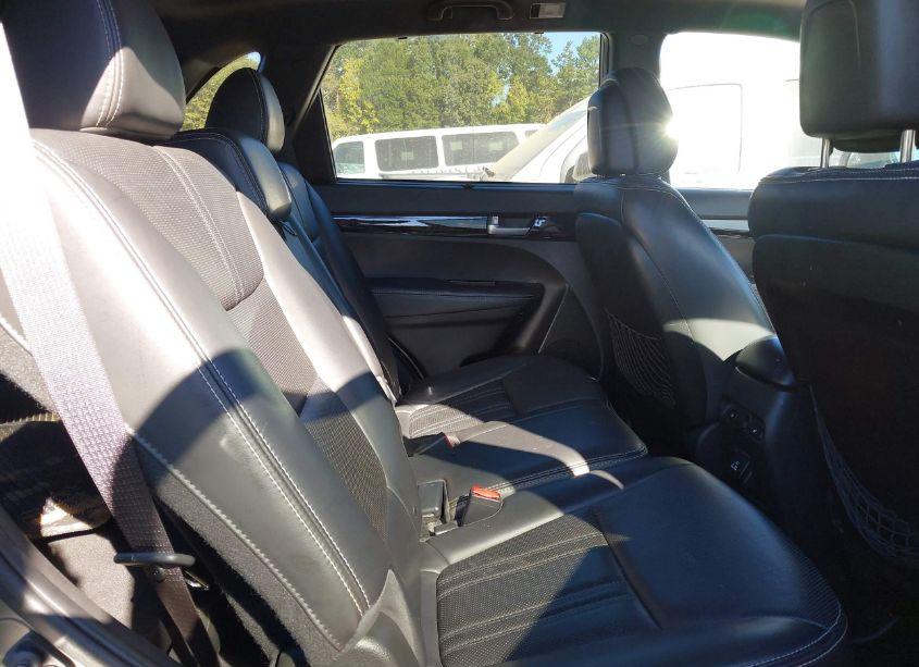 Photo 8 of 2014 Kia Sorento LIMITED V6 (VIN 5XYKWDA74EG495816)