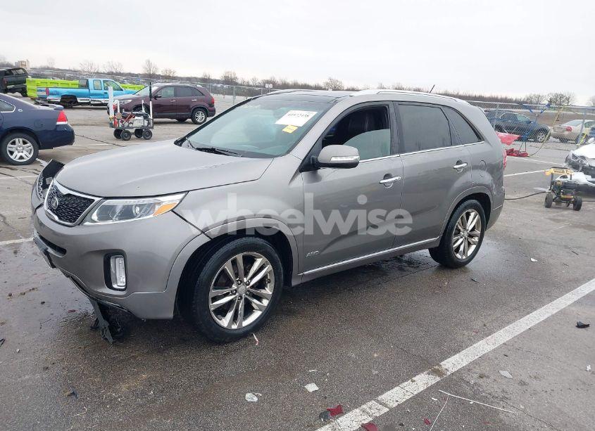 Photo 2 of 2014 Kia Sorento LIMITED V6 (VIN 5XYKWDA74EG538342)