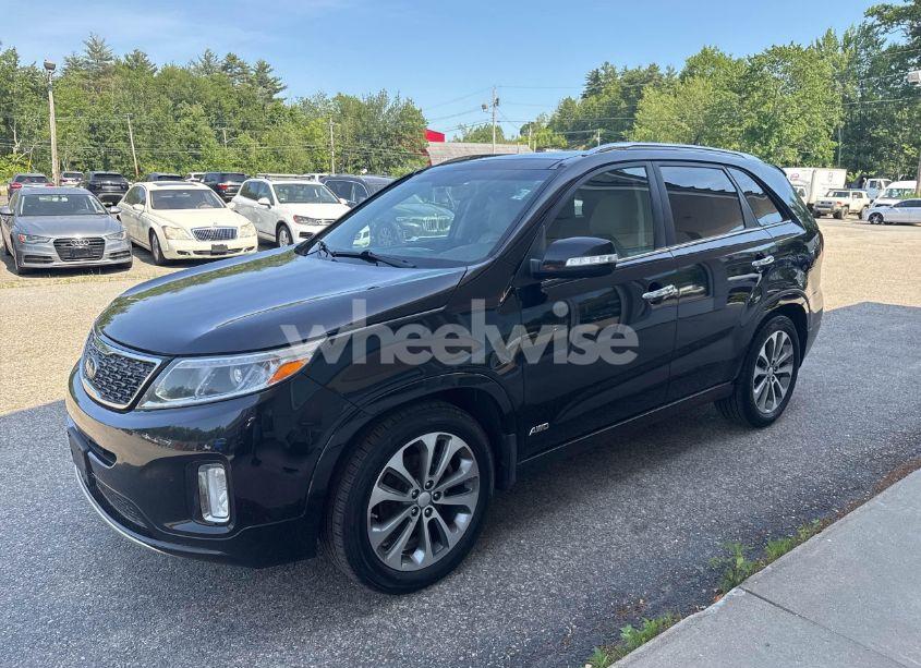 Photo 2 of 2014 Kia Sorento SX/SX LIMITED (VIN 5XYKWDA74EG544240)