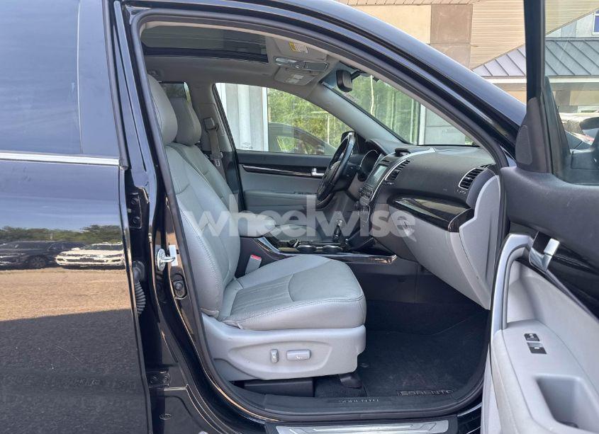 Photo 5 of 2014 Kia Sorento SX/SX LIMITED (VIN 5XYKWDA74EG544240)