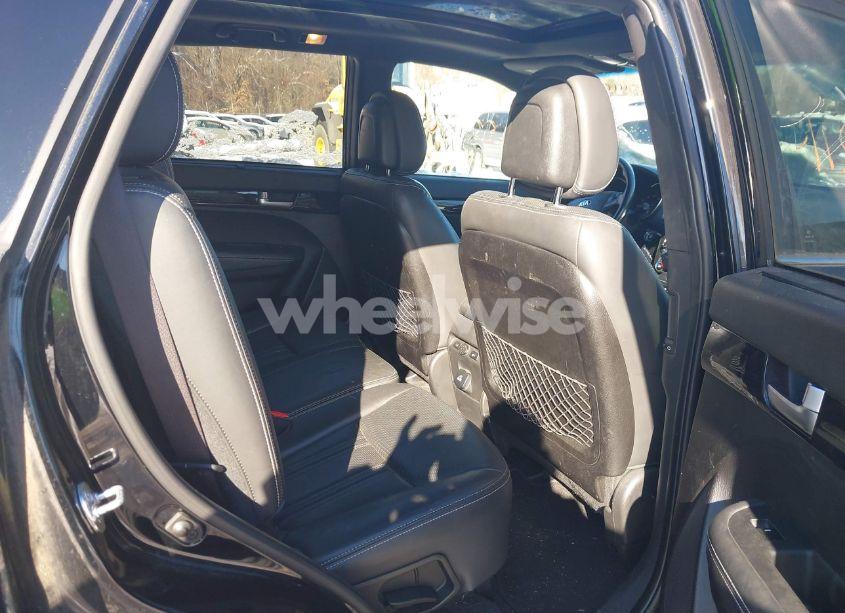 Photo 8 of 2014 Kia Sorento LIMITED V6 (VIN 5XYKWDA75EG459116)