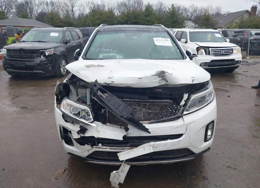 Photo 12 of 2014 Kia Sorento LIMITED V6 (VIN 5XYKWDA76EG468603)