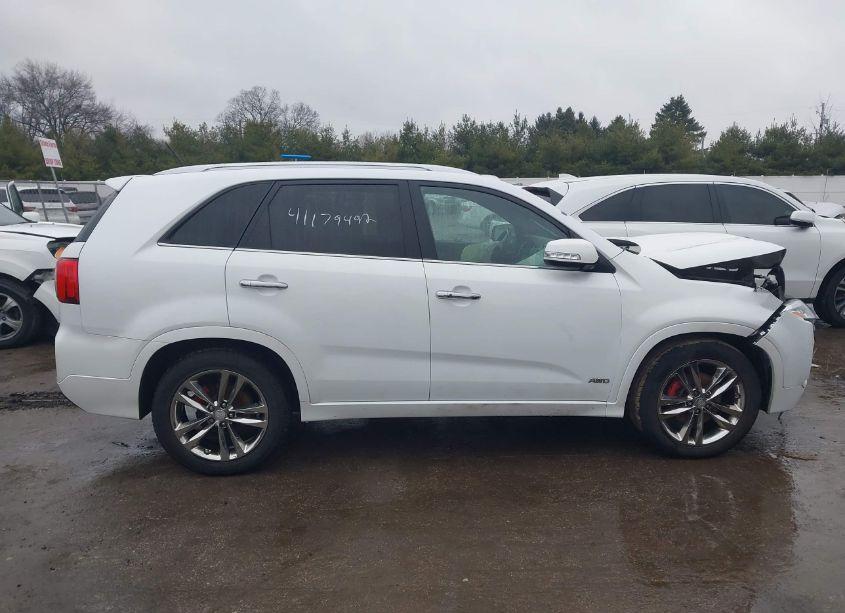 Photo 13 of 2014 Kia Sorento LIMITED V6 (VIN 5XYKWDA76EG468603)