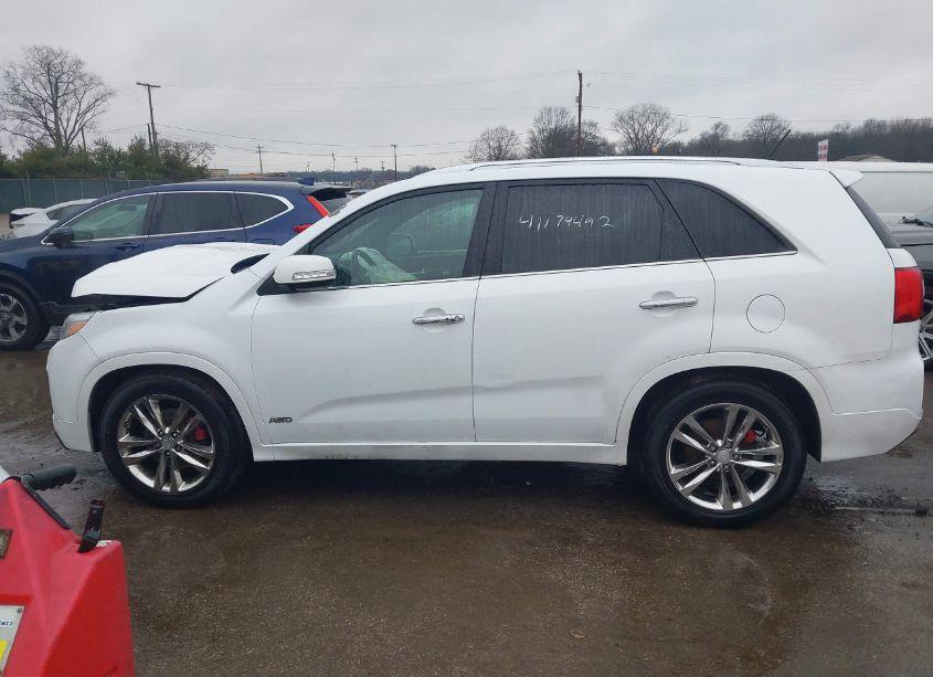 Photo 14 of 2014 Kia Sorento LIMITED V6 (VIN 5XYKWDA76EG468603)