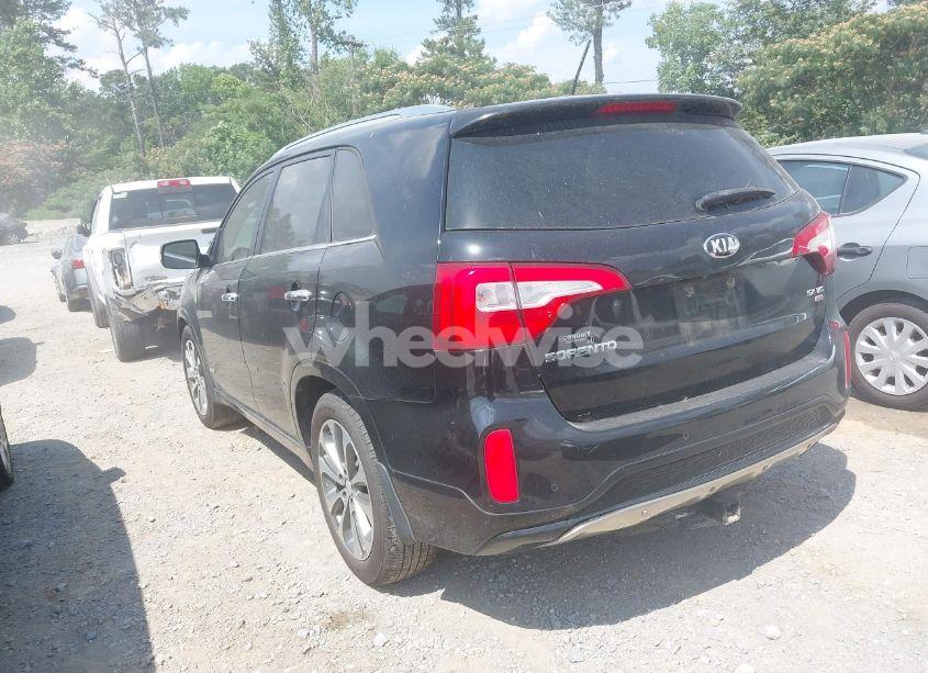 Photo 3 of 2015 Kia Sorento SX V6 (VIN 5XYKWDA76FG555631)
