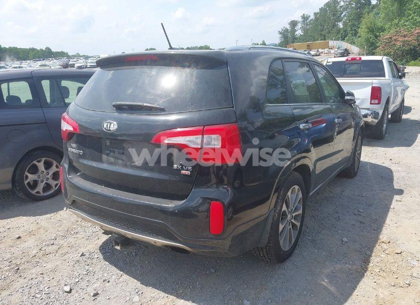 Photo 4 of 2015 Kia Sorento SX V6 (VIN 5XYKWDA76FG555631)