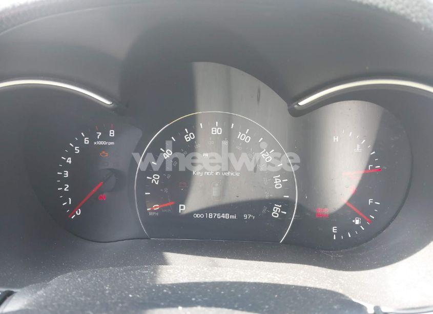 Photo 7 of 2015 Kia Sorento SX V6 (VIN 5XYKWDA76FG555631)