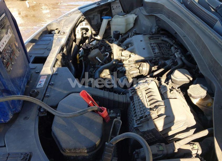 Photo 10 of 2015 Kia Sorento SX V6 (VIN 5XYKWDA77FG647122)