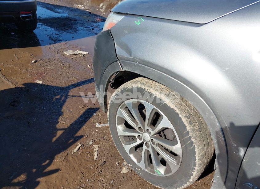 Photo 21 of 2015 Kia Sorento SX V6 (VIN 5XYKWDA77FG647122)