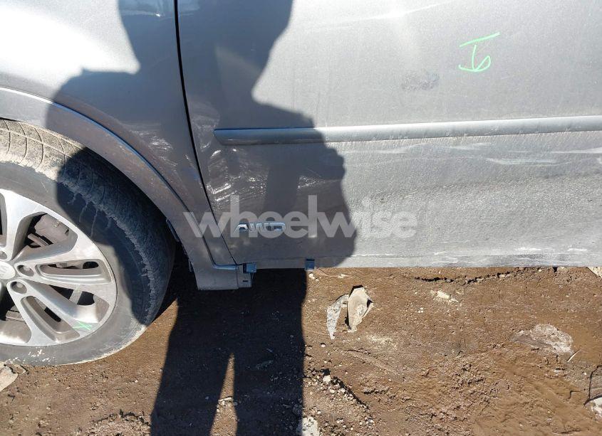 Photo 22 of 2015 Kia Sorento SX V6 (VIN 5XYKWDA77FG647122)