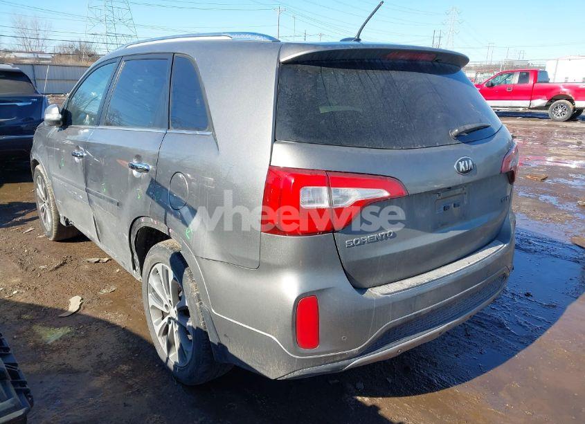 Photo 3 of 2015 Kia Sorento SX V6 (VIN 5XYKWDA77FG647122)