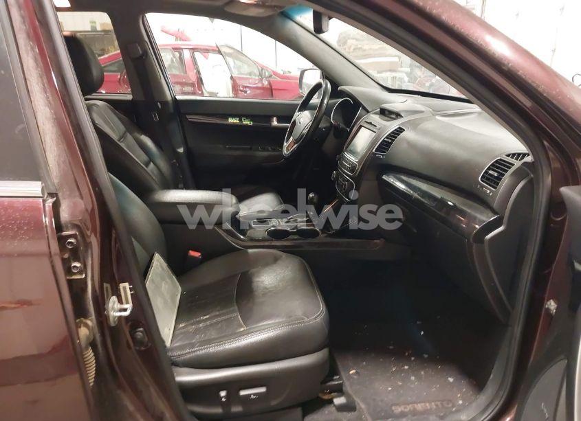 Photo 5 of 2015 Kia Sorento SX V6 (VIN 5XYKWDA78FG624514)