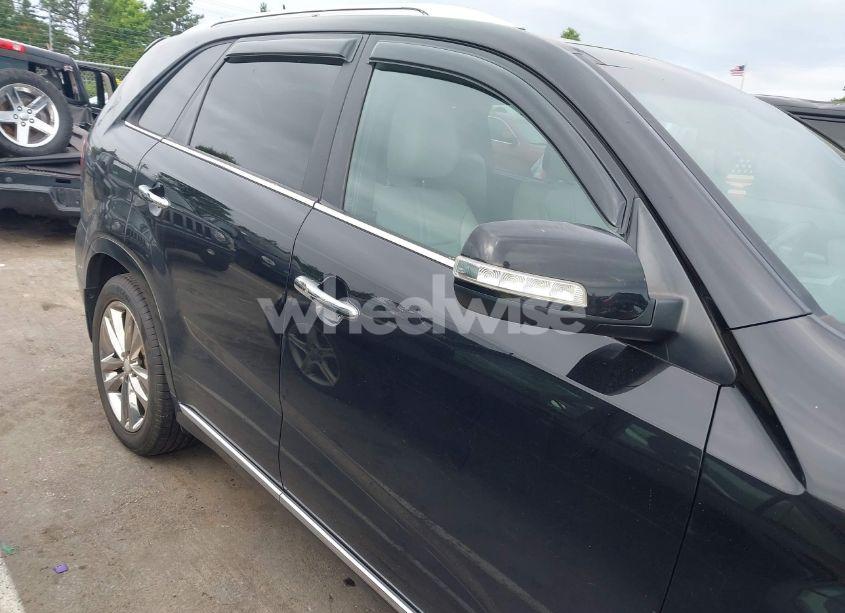 Photo 13 of 2014 Kia Sorento LIMITED V6 (VIN 5XYKWDA7XEG485405)