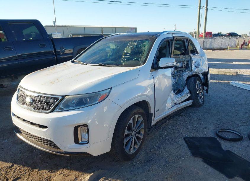 Photo 2 of 2015 Kia Sorento SX V6 (VIN 5XYKWDA7XFG649706)
