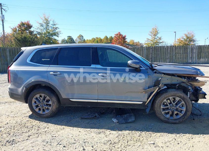 Photo 14 of 2024 Kia Telluride LX (VIN 5XYP24GC0RG564089)
