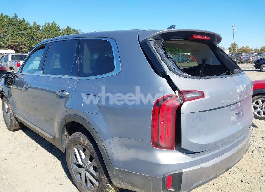 Photo 3 of 2024 Kia Telluride LX (VIN 5XYP24GC0RG564089)