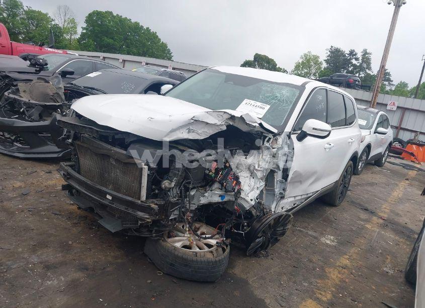 Photo 2 of 2024 Kia Telluride LX (VIN 5XYP24GC1RG411138)