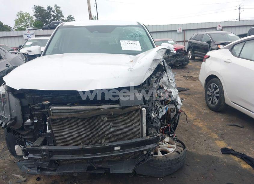 Photo 6 of 2024 Kia Telluride LX (VIN 5XYP24GC1RG411138)