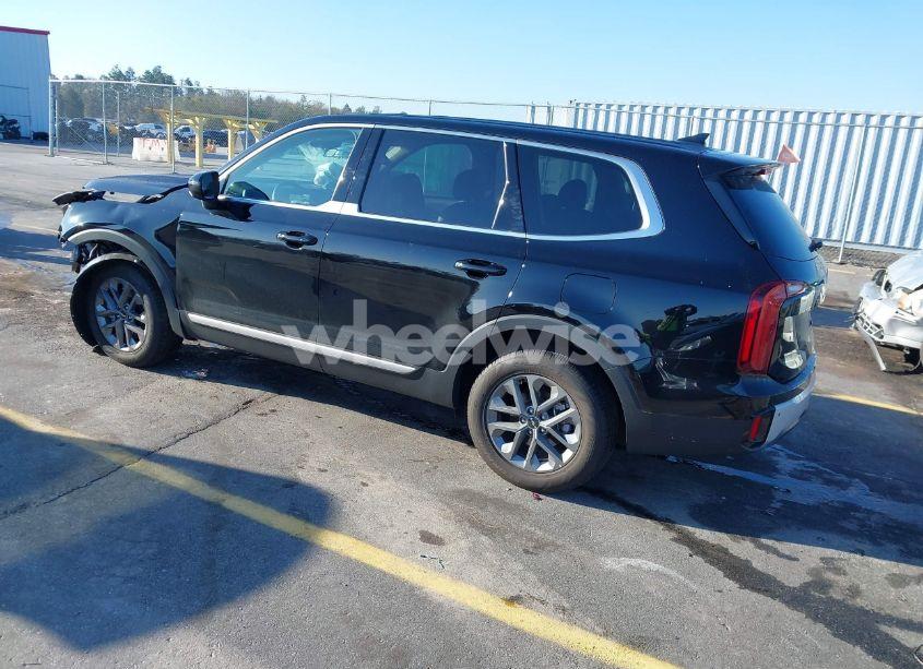 Photo 3 of 2024 Kia Telluride LX (VIN 5XYP24GC1RG539606)