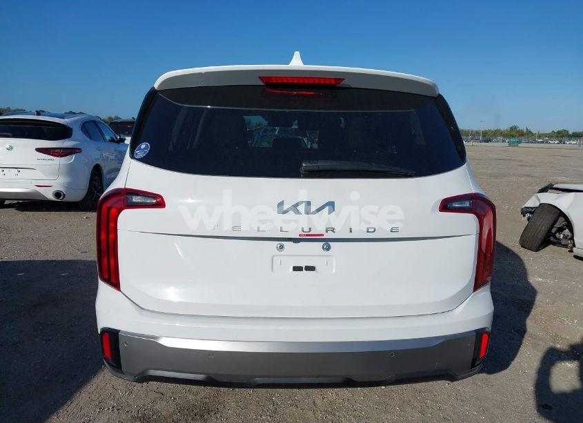 Photo 16 of 2024 Kia Telluride LX (VIN 5XYP24GC3RG566211)