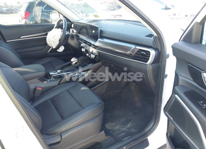 Photo 5 of 2024 Kia Telluride LX (VIN 5XYP24GC3RG566211)