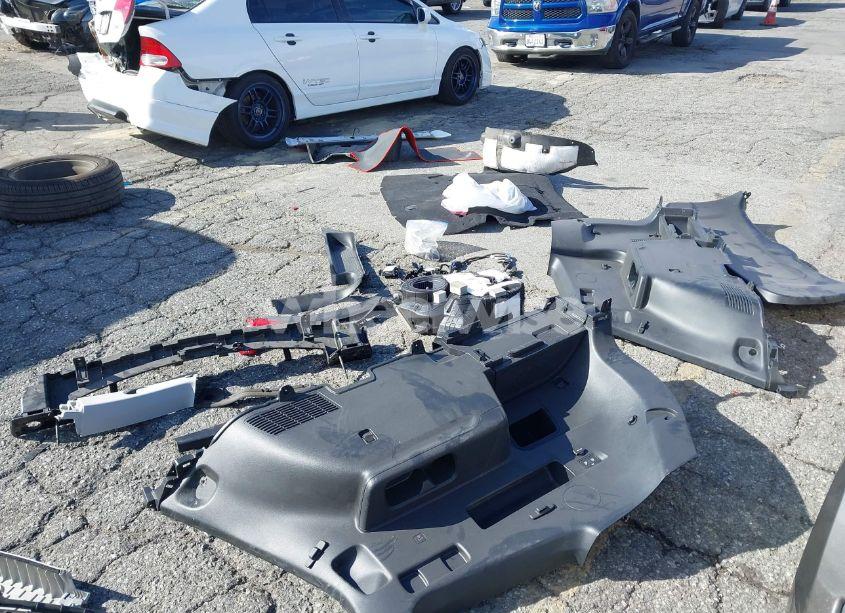 Photo 18 of 2023 Kia Telluride LX (VIN 5XYP24GCXPG374636)