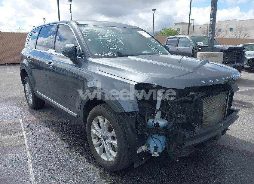 2020 Kia Telluride LX (VIN 5XYP24HC1LG053769) main photo