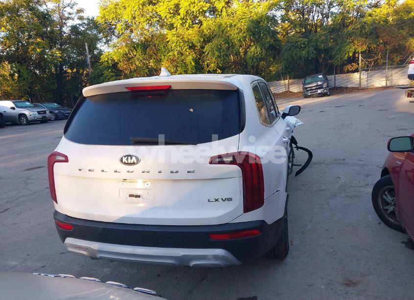 Photo 17 of 2021 Kia Telluride LX (VIN 5XYP24HC2MG188874)