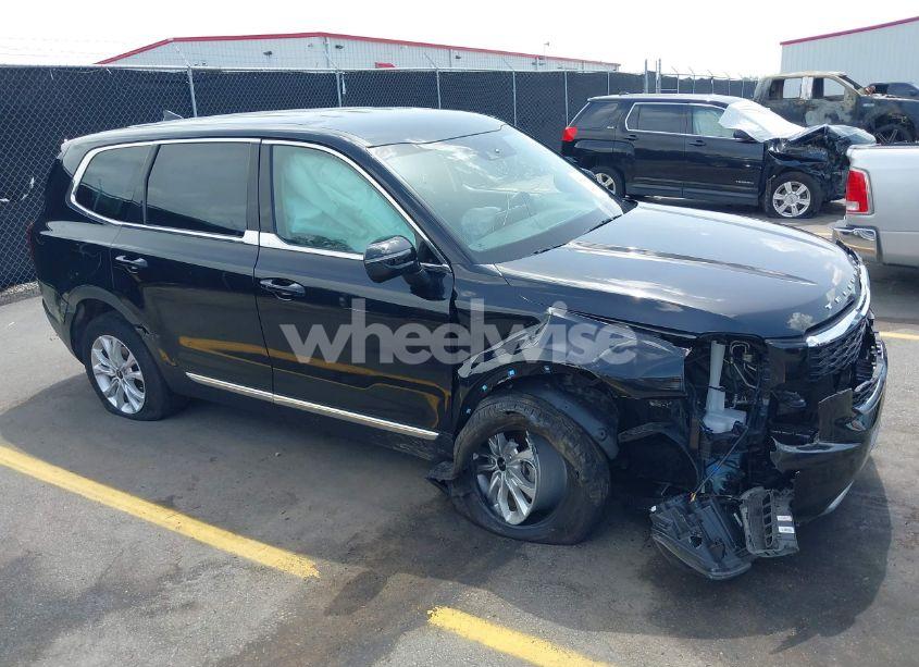 2022 Kia Telluride LX (VIN 5XYP24HC2NG222815) main photo