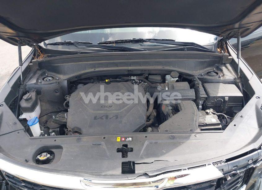 Photo 10 of 2022 Kia Telluride LX (VIN 5XYP24HC2NG222815)