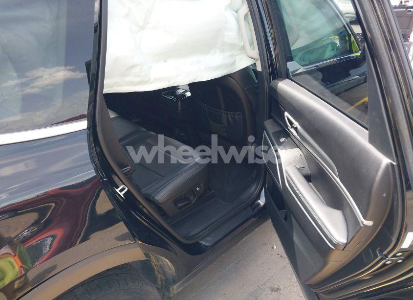 Photo 8 of 2022 Kia Telluride LX (VIN 5XYP24HC2NG222815)