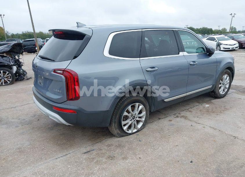 Photo 4 of 2020 Kia Telluride LX (VIN 5XYP24HC7LG008576)