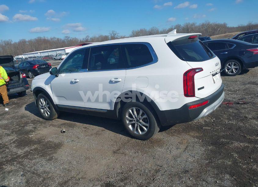 Photo 14 of 2022 Kia Telluride LX (VIN 5XYP24HC8NG219160)