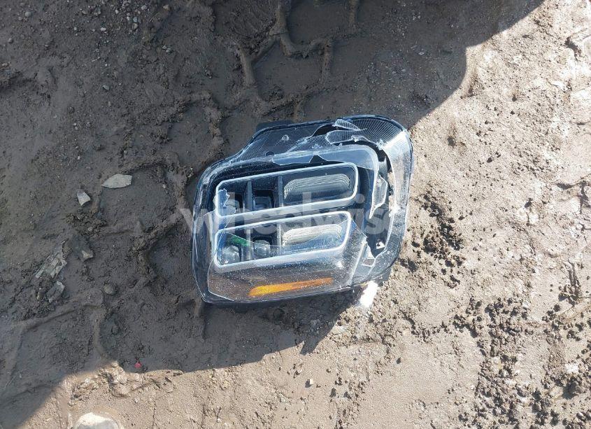 Photo 12 of 2024 Kia Telluride LX (VIN 5XYP2DGCXRG524893)